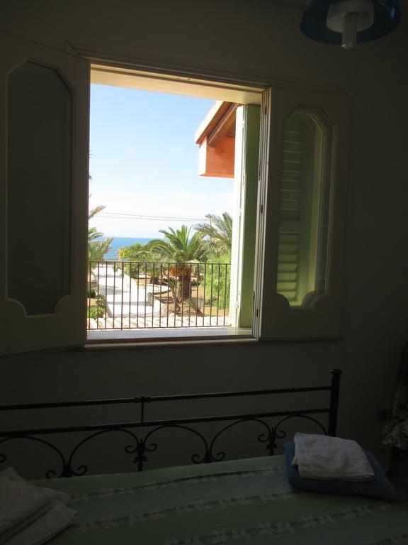 La Villa Rosa Al Mare 波扎洛 客房 照片