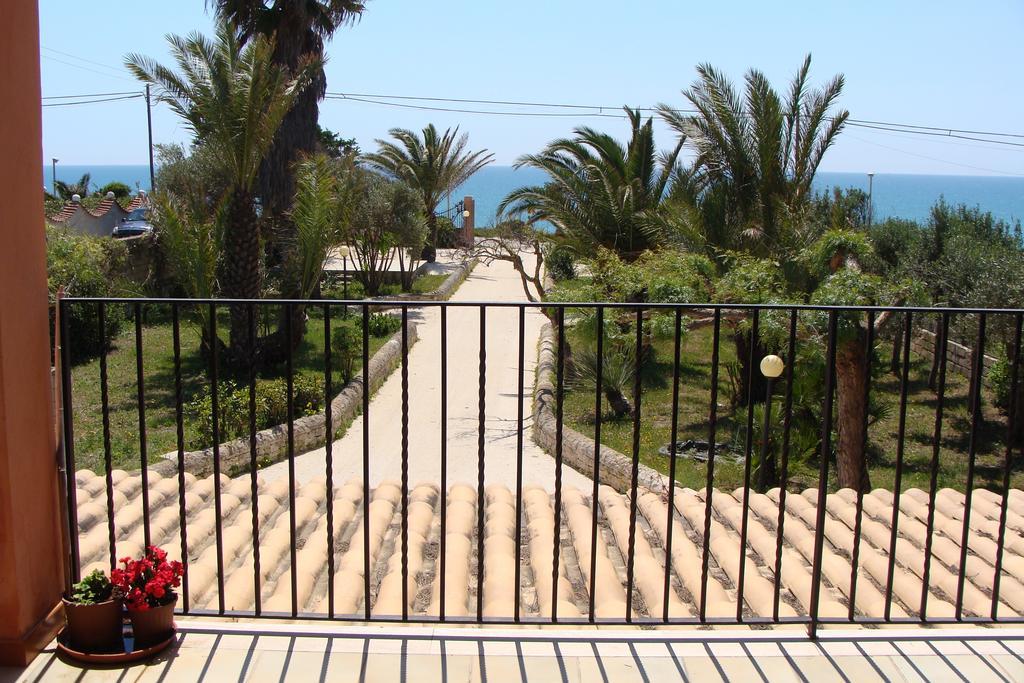 La Villa Rosa Al Mare 波扎洛 客房 照片